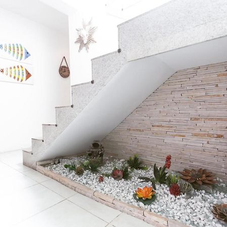 LINDA E BEM DECORADA CASA PARA ATÉ 12 PESSOAS - GERIBÁ 350 M DA PRAiA Búzios Esterno foto